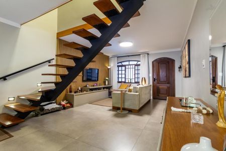 Casa à venda com 3 quartos, 151m² em Vila Mariana, São Paulo