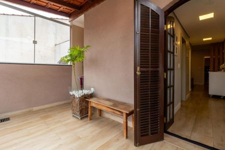 Casa à venda com 151m², 3 quartos e 1 vaga