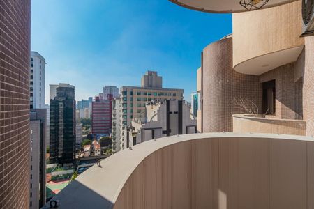 Apartamento à venda com 156m², 3 quartos e 3 vagas