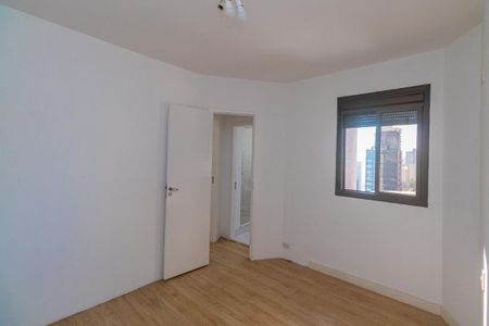 Apartamento à venda com 156m², 3 quartos e 3 vagas