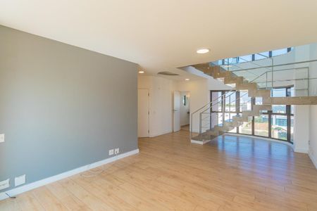 Apartamento à venda com 156m², 3 quartos e 3 vagas
