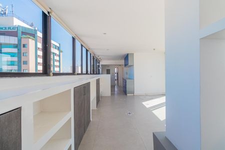 Apartamento à venda com 156m², 3 quartos e 3 vagas