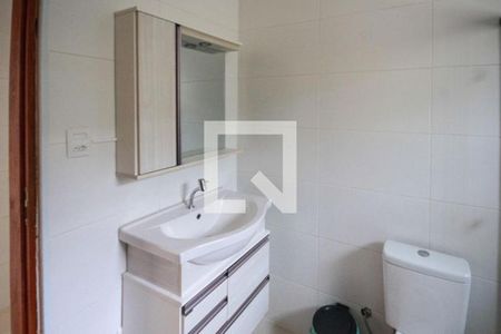 Casa à venda com 220m², 4 quartos e 2 vagas Casa à venda com 220m², 4 quartos e 2 vagasCasa 1 - Banheiro