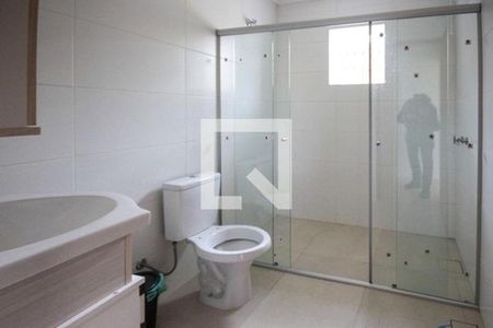 Casa à venda com 220m², 4 quartos e 2 vagas Casa à venda com 220m², 4 quartos e 2 vagasCasa 1 - Banheiro
