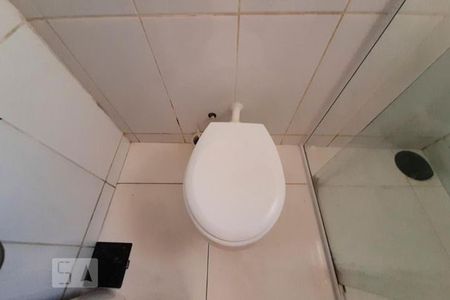 Casa à venda com 220m², 4 quartos e 2 vagas Casa à venda com 220m², 4 quartos e 2 vagasCasa 2 - Banheiro