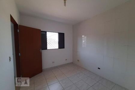 Casa à venda com 220m², 4 quartos e 2 vagas Casa à venda com 220m², 4 quartos e 2 vagasCasa 2 - Quarto