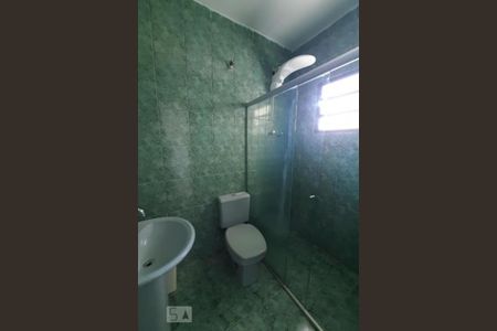 Casa à venda com 220m², 4 quartos e 2 vagas Casa à venda com 220m², 4 quartos e 2 vagasCasa 2 - Banheiro
