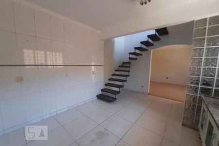 Casa à venda com 220m², 4 quartos e 2 vagas Casa à venda com 220m², 4 quartos e 2 vagasCasa 2 - Cozinha