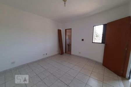 Casa à venda com 220m², 4 quartos e 2 vagas Casa à venda com 220m², 4 quartos e 2 vagasCasa 2 - Quarto