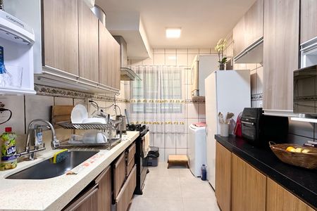 Apartamento à venda com 48m², 2 quartos e 1 vaga Apartamento à venda com 48m², 2 quartos e 1 vagaCozinha