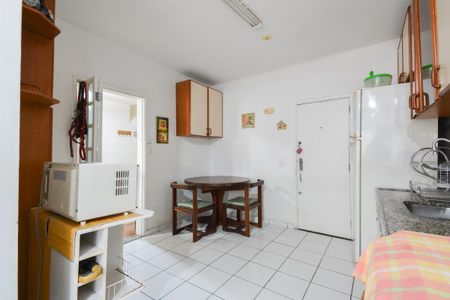 Apartamento à venda com 72m², 2 quartos e 1 vaga