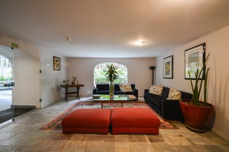 Apartamento à venda com 72m², 2 quartos e 1 vaga