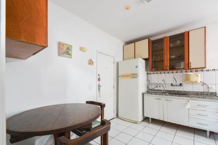Apartamento à venda com 72m², 2 quartos e 1 vaga