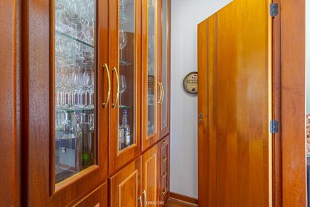 Apartamento à venda com 3 quartos, 250m² em Cambuí, Campinas