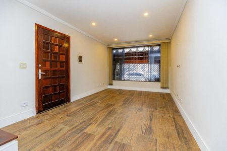 Casa à venda com 3 quartos, 219m² em Parque Jabaquara, São Paulo