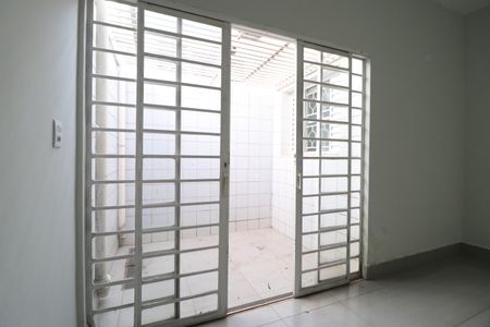 Jardim de Inverno de casa para alugar com 3 quartos, 120m² em Tabajaras, Uberlândia
