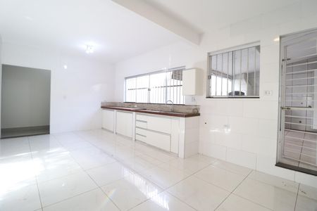 Casa para alugar com 120m², 3 quartos e 2 vagasCozinha
