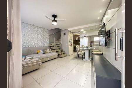Casa de Condomínio à venda com 2 quartos, 88m² em Carandiru, São Paulo