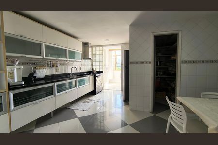 Apartamento à venda com 191m², 5 quartos e 3 vagas