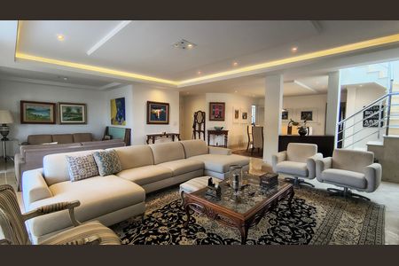 Apartamento à venda com 191m², 5 quartos e 3 vagas
