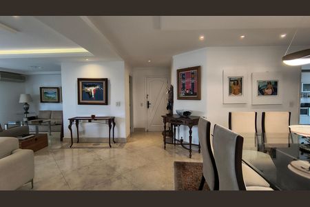 Apartamento à venda com 191m², 5 quartos e 3 vagas