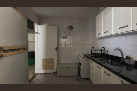 Apartamento à venda com 191m², 5 quartos e 3 vagas