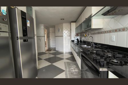 Apartamento à venda com 191m², 5 quartos e 3 vagas