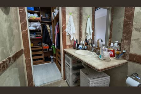 Apartamento à venda com 191m², 5 quartos e 3 vagas