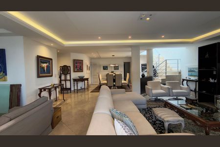 Apartamento à venda com 191m², 5 quartos e 3 vagas