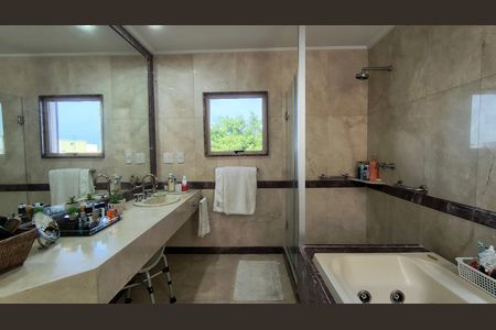Apartamento à venda com 191m², 5 quartos e 3 vagas