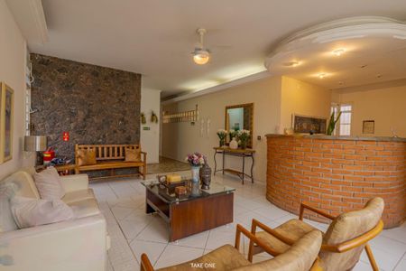 Casa à venda com 300m², 7 quartos e 6 vagas