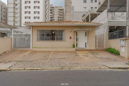 Casa à venda com 300m², 7 quartos e 6 vagas