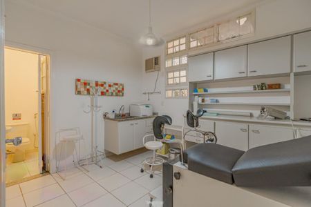 Casa à venda com 300m², 7 quartos e 6 vagas