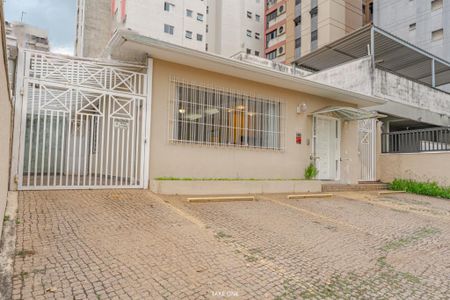 Casa à venda com 300m², 7 quartos e 6 vagas