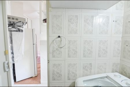 Banheiro de apartamento para alugar com 1 quarto, 20m² em Maracanã, Rio de Janeiro