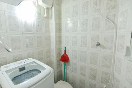 Banheiro de apartamento para alugar com 1 quarto, 20m² em Maracanã, Rio de Janeiro