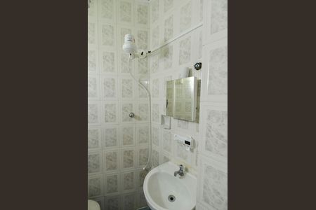 Banheiro de apartamento para alugar com 1 quarto, 20m² em Maracanã, Rio de Janeiro