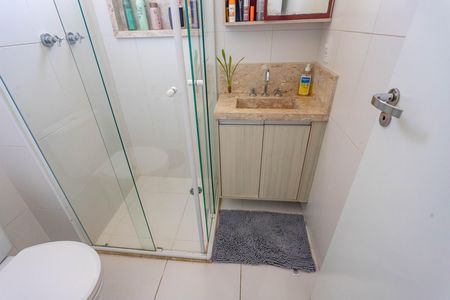 Apartamento à venda com 67m², 3 quartos e 2 vagas Apartamento à venda com 67m², 3 quartos e 2 vagasBanheiro da suíte
