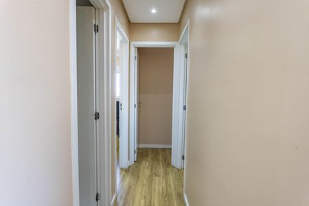 Apartamento à venda com 67m², 3 quartos e 2 vagas Apartamento à venda com 67m², 3 quartos e 2 vagasCorredor