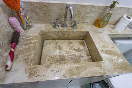 Apartamento à venda com 67m², 3 quartos e 2 vagas Apartamento à venda com 67m², 3 quartos e 2 vagasBanheiro social