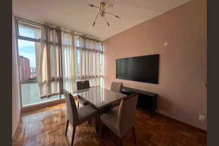 Sala de apartamento para alugar com 2 quartos, 70m² em Funcionários, Belo Horizonte