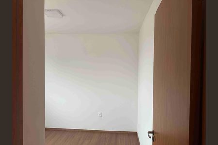 Quarto 2 de apartamento para alugar com 2 quartos, 39m² em Chácara Estela, Barueri