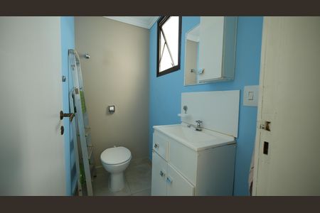 Apartamento à venda com 140m², 3 quartos e 2 vagasBanheiro de Serviço