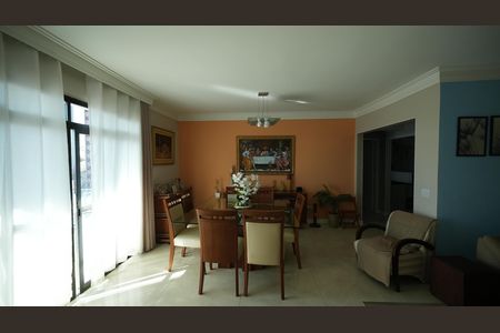 Sala de apartamento à venda com 3 quartos, 140m² em Santa Terezinha, Santo André
