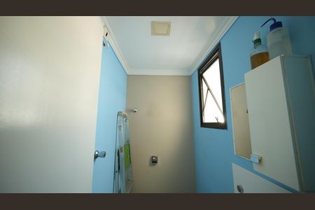 Apartamento à venda com 140m², 3 quartos e 2 vagasBanheiro de Serviço