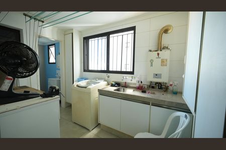 Apartamento à venda com 140m², 3 quartos e 2 vagasÁrea de Serviço