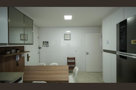 Apartamento à venda com 140m², 3 quartos e 2 vagasCozinha