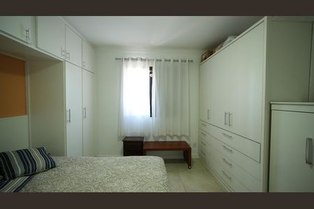 Apartamento à venda com 140m², 3 quartos e 2 vagasQuarto 2