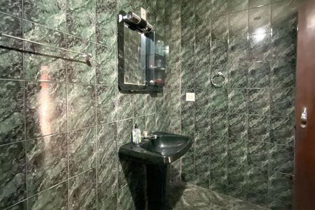 Apartamento à venda com 172m², 3 quartos e sem vaga Apartamento à venda com 172m², 3 quartos e sem vagaBanheiro