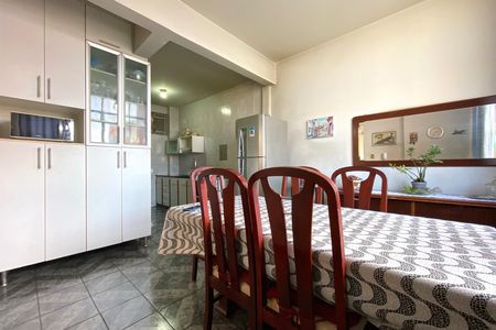 Apartamento à venda com 172m², 3 quartos e sem vaga Apartamento à venda com 172m², 3 quartos e sem vagaSala de Jantar